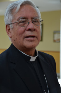 Mons. Fausto Trávez
